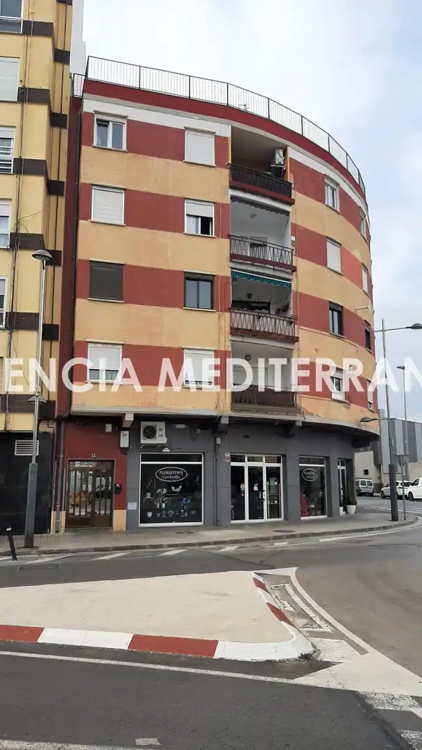 Piso en venta en Avenida HISPANIDAD