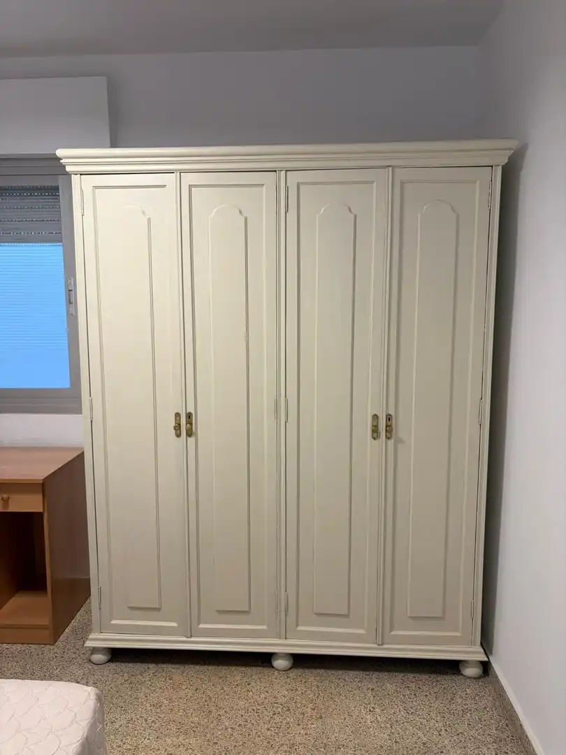 Schlafzimmer von Wohnung zur Miete in Centro
