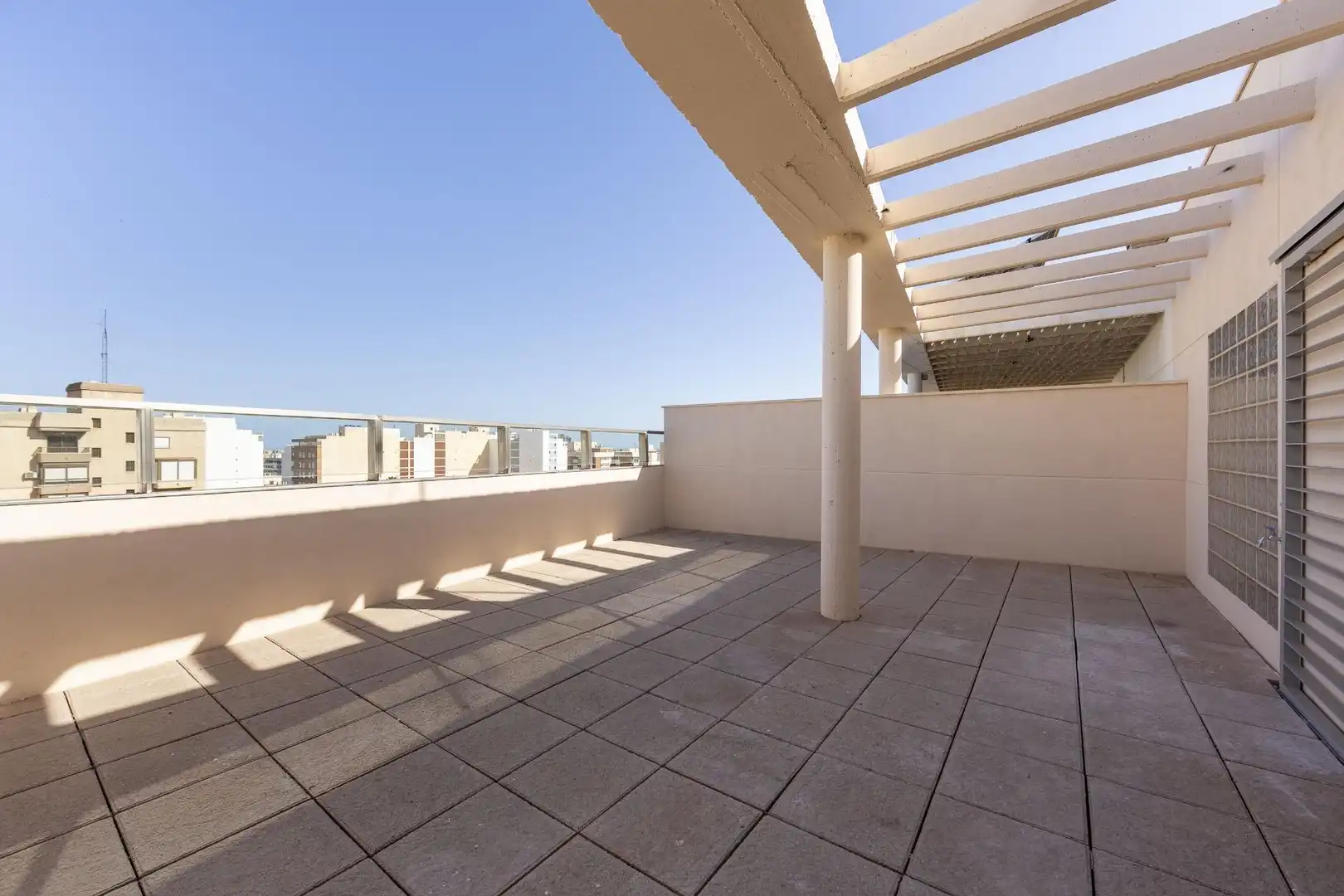 Terrassa de Àtic en venda en Almería amb Terrassa