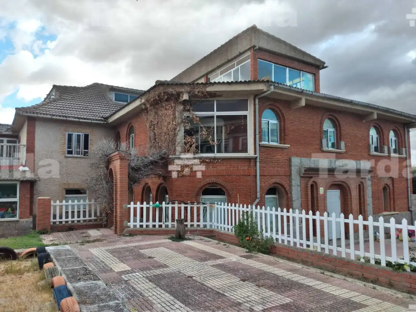 Villa mit Terrasse zum Verkauf in Santa Marta de Tormes, imagen 2