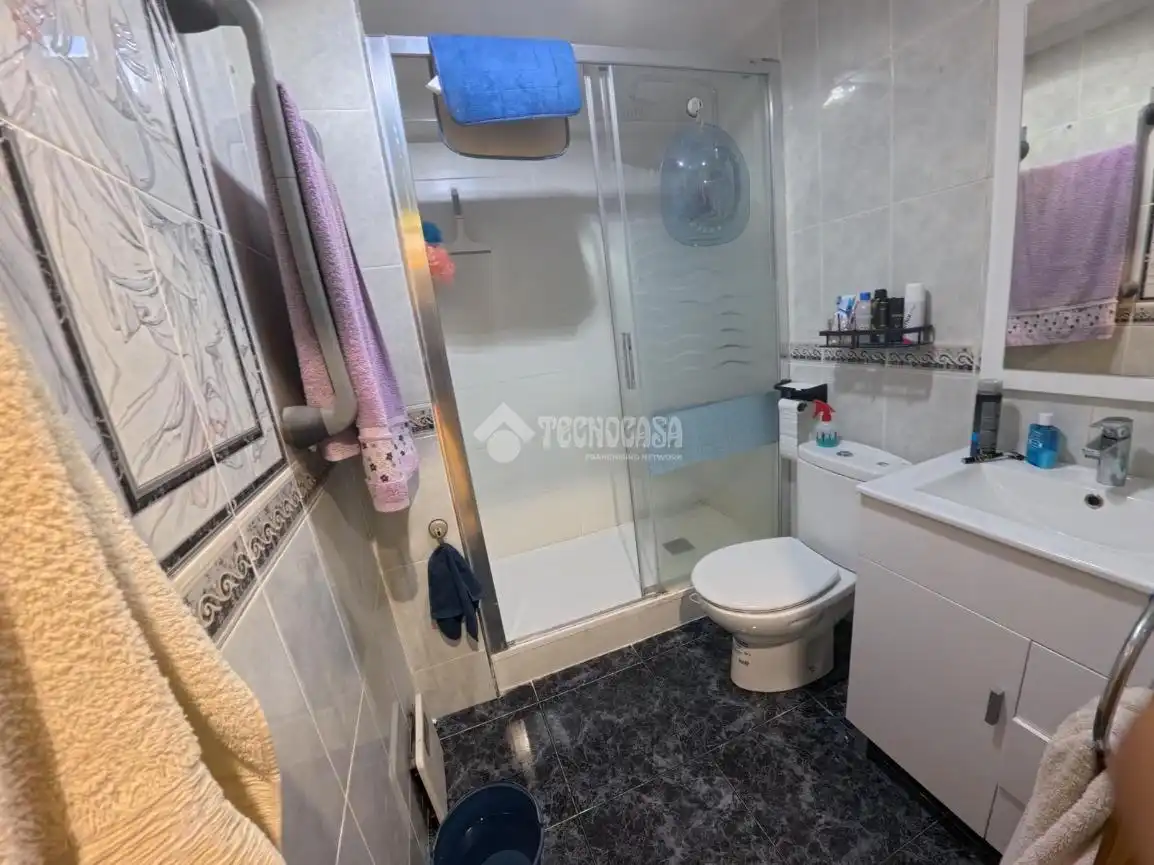 Baño de Piso en venta en Alicante / Alacant