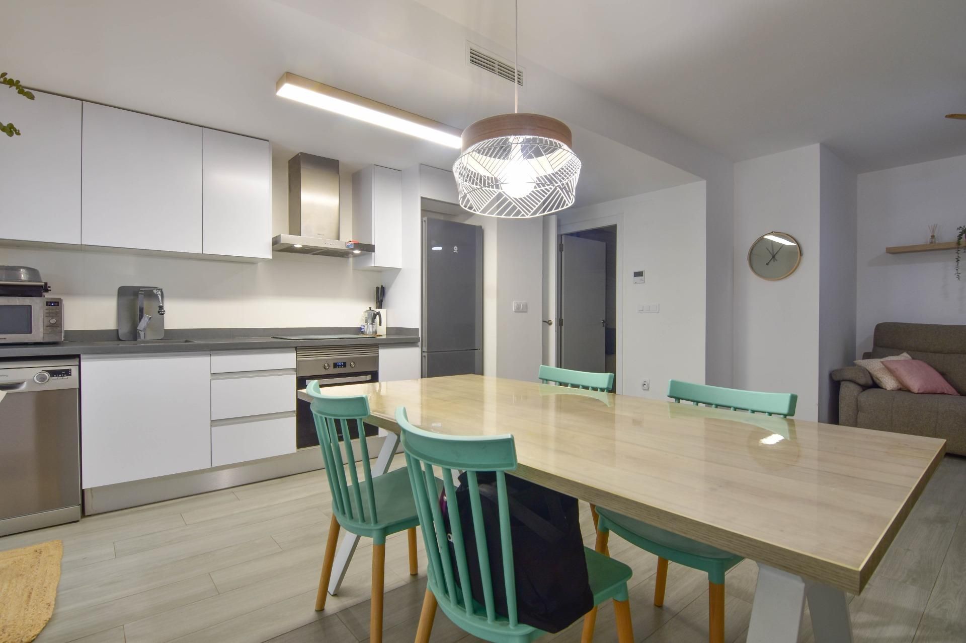 Pis en venda a Calle Países Bajos, Metro - Auditorio