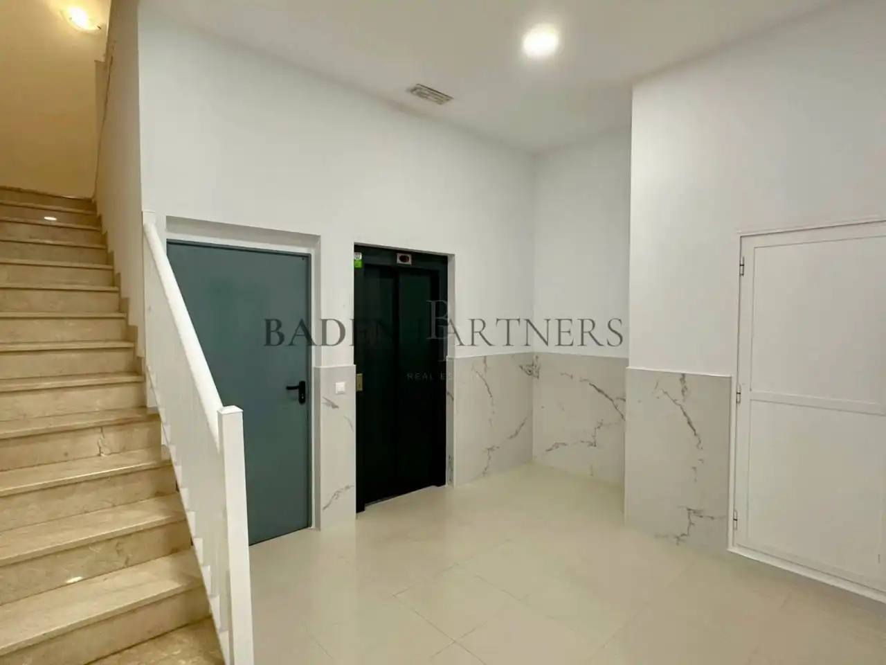 Flat for rent in Calle Alcañiz, Casco Urbano