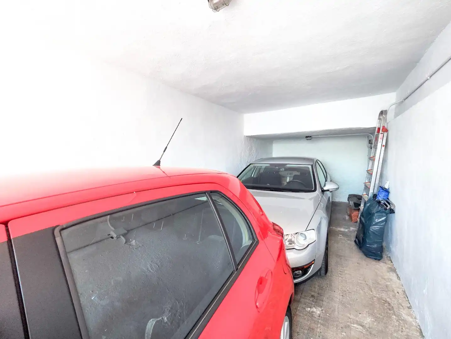 Parking de Casa o chalet en venta en Puertollano con Aire acondicionado, Calefacción y Jardín privado