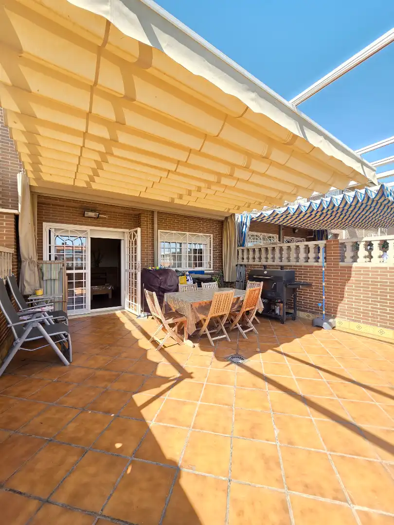 Terrace of Detached homes for sale in Getafe  with Air Conditioner, Heating and Parquet flooring