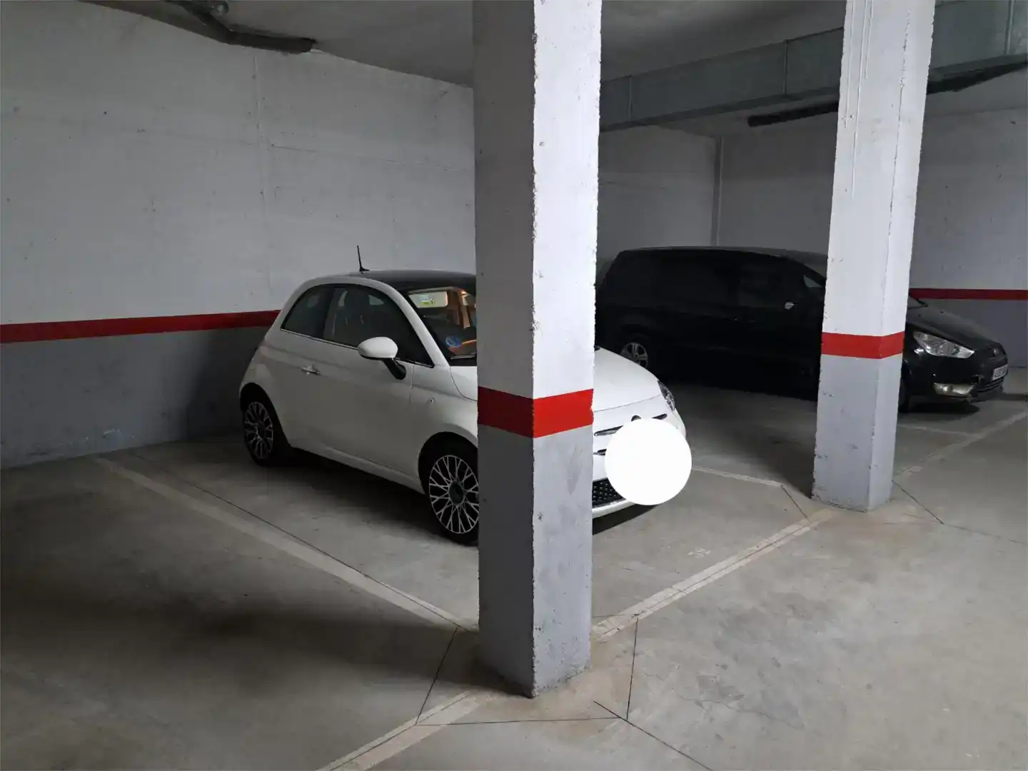 Parkplatz von Garage zum Verkauf in Yuncler