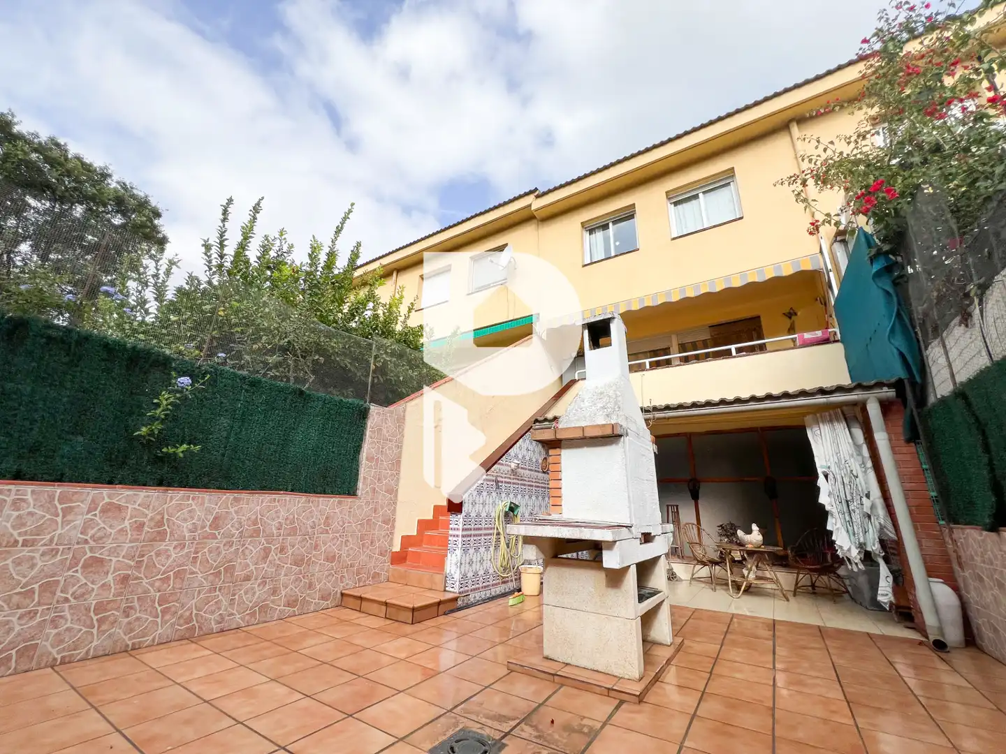 Vista exterior de Casa o xalet en venda en Abrera amb Aire condicionat, Calefacció i Terrassa