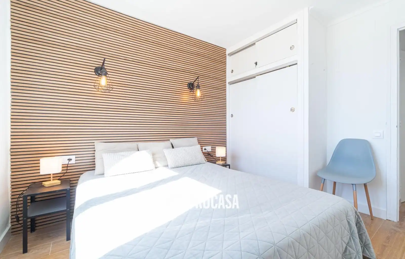 Schlafzimmer von Wohnung zum Verkauf in Empuriabrava mit Klimaanlage, Heizung und Terrasse
