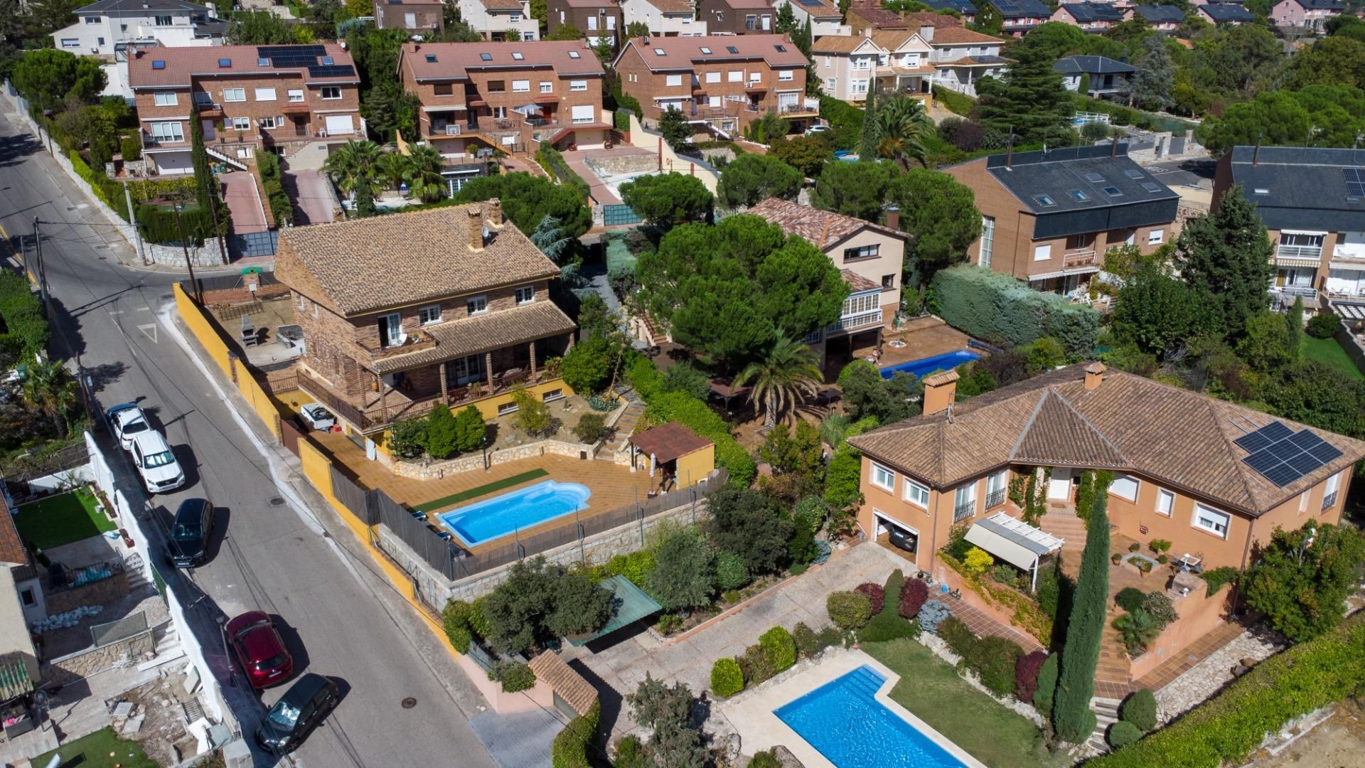 Vista exterior de Casa o chalet en venta en Torrelodones con Calefacción, Jardín privado y Terraza