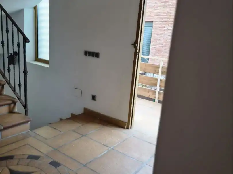 Detached house with garden for sale in Carrer Segrià 25, imagen 13