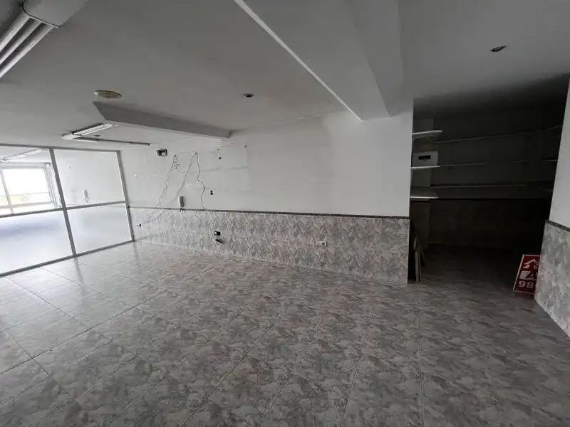 Local comercial en venda a Redondela, imagen 3