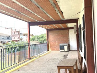 Piso con ascensor en venta en Navahermosa