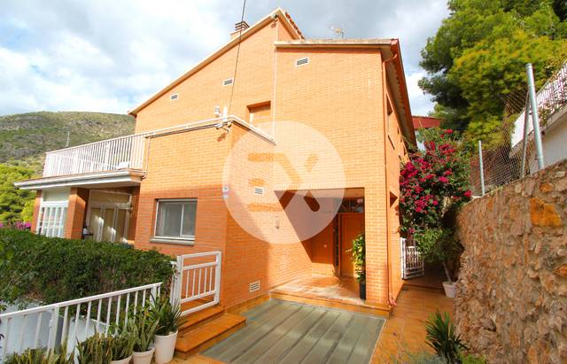 Casa-chalet en Venta en El Poal