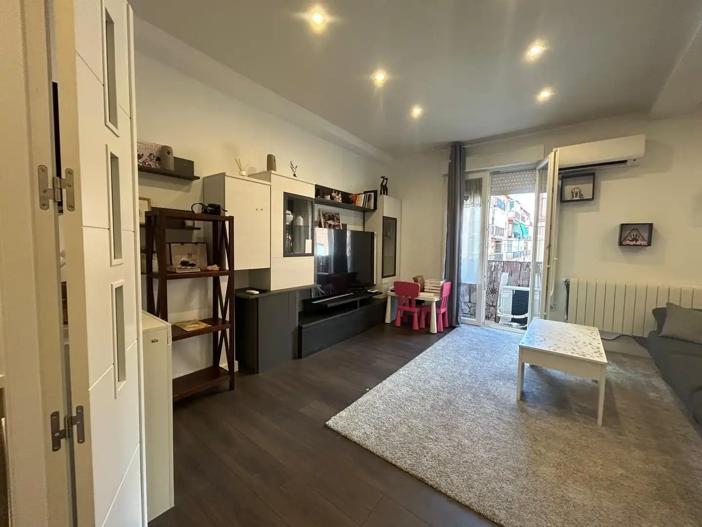 Sala de estar de Edificio en venta en Segovia