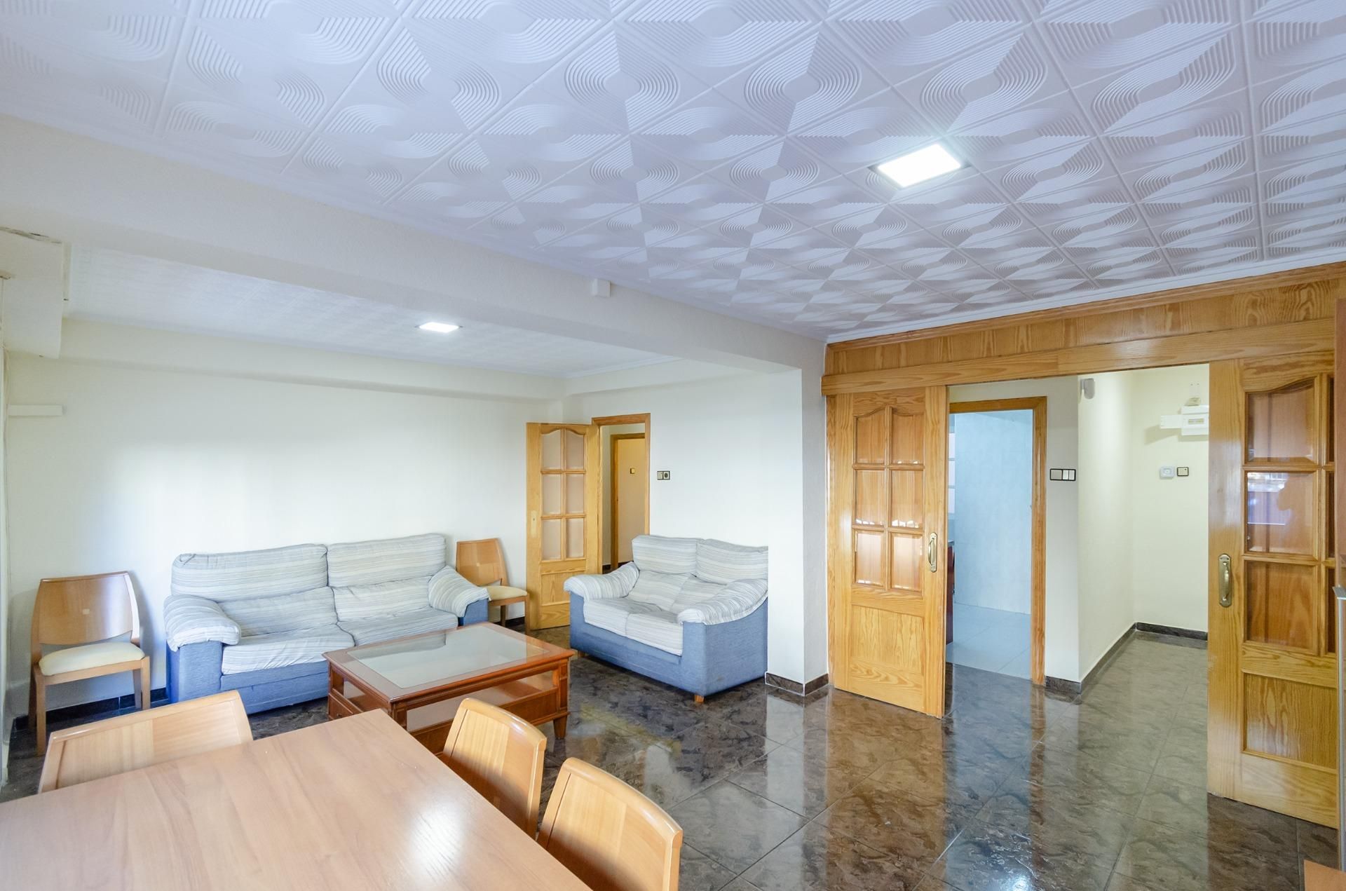 Flat for sale in Calle Alhucemas, 19, Barrio de Peral - San Félix