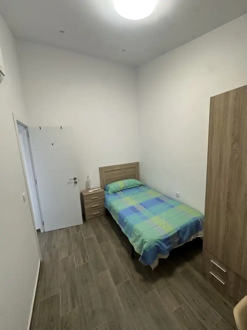 Dormitori de Casa adosada per a compartir en Pedanías Oeste