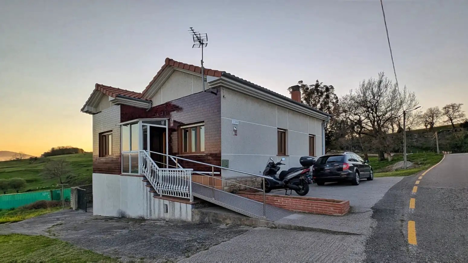 Exterior view of Houses for sale in Miengo  with Private garden and Storage room