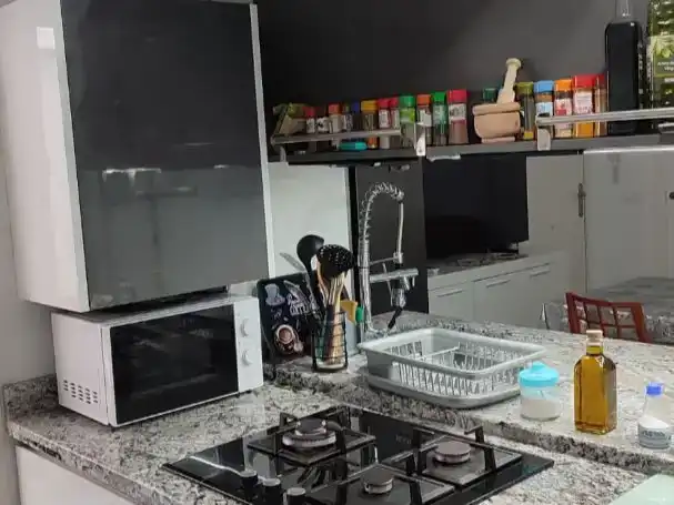 Cocina de Piso para compartir en Peñamefecit - Avda Barcelona