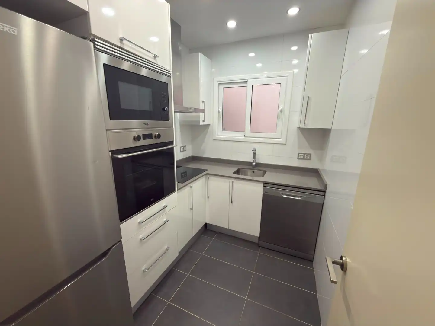 Cocina de Piso en venta en Gavà con Aire acondicionado, Calefacción y Parquet