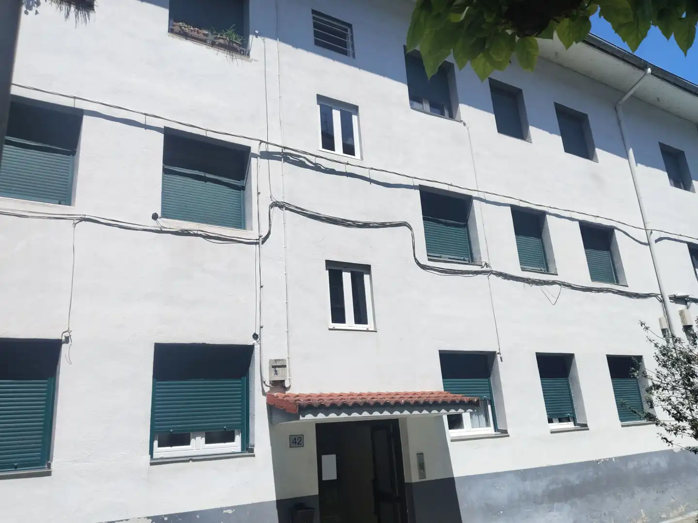 Vista exterior de Piso en venta en Legazpi con Calefacción, Trastero y Balcón