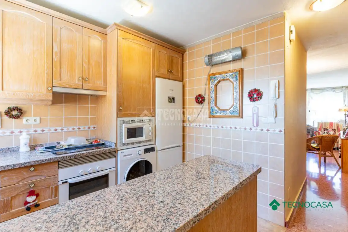 Cocina de Piso en venta en Roquetas de Mar con Aire acondicionado