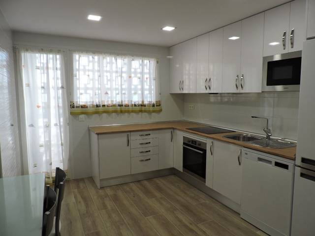 Piso en Alquiler en Calle Barberán y Collar en Colonia-Bripac