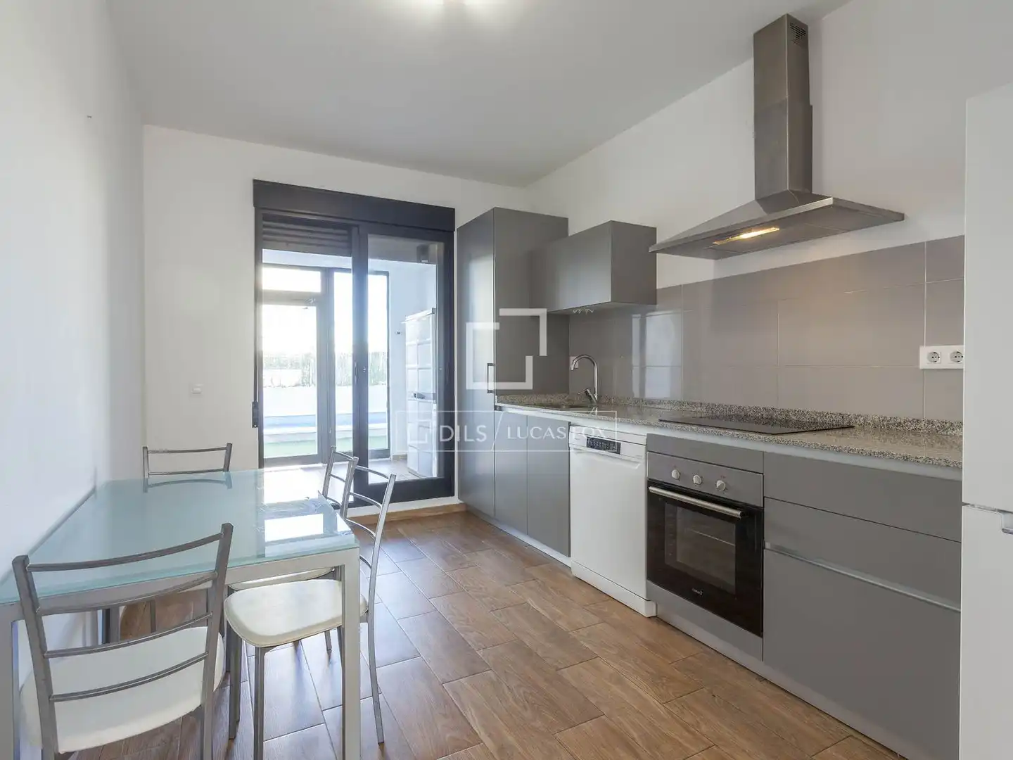 Cocina de Casa o chalet de alquiler en Godella con Aire acondicionado, Jardín privado y Piscina