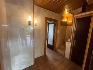 Einfamilien-Reihenhaus zum Verkauf in Vic mit Heizung, Terrasse und Ofen