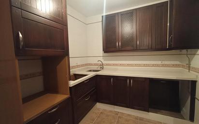 Kitchen of Flat for sale in Alcalá de Guadaira  with Balcony