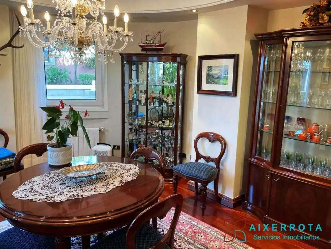 Dining room of Flat for sale in Getxo   with Heating, Private garden and Terrace