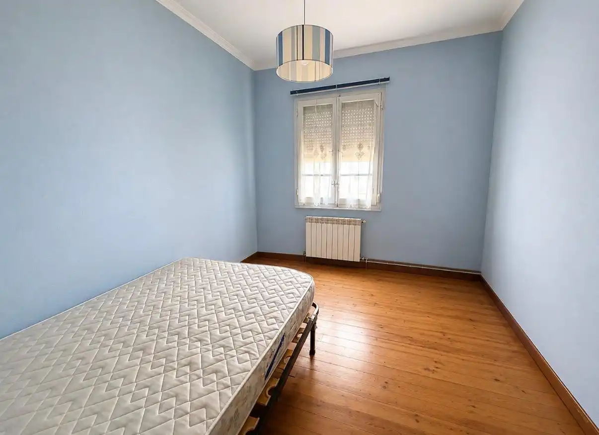 Flat with terrace for sale in Calle Calle Paulino Caballero, imagen 4