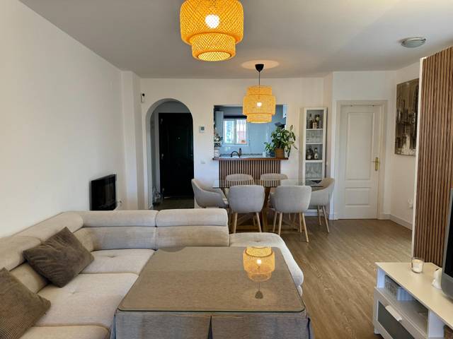 Piso en Venta en Calle Juan de Zubileta en Martín Miguel