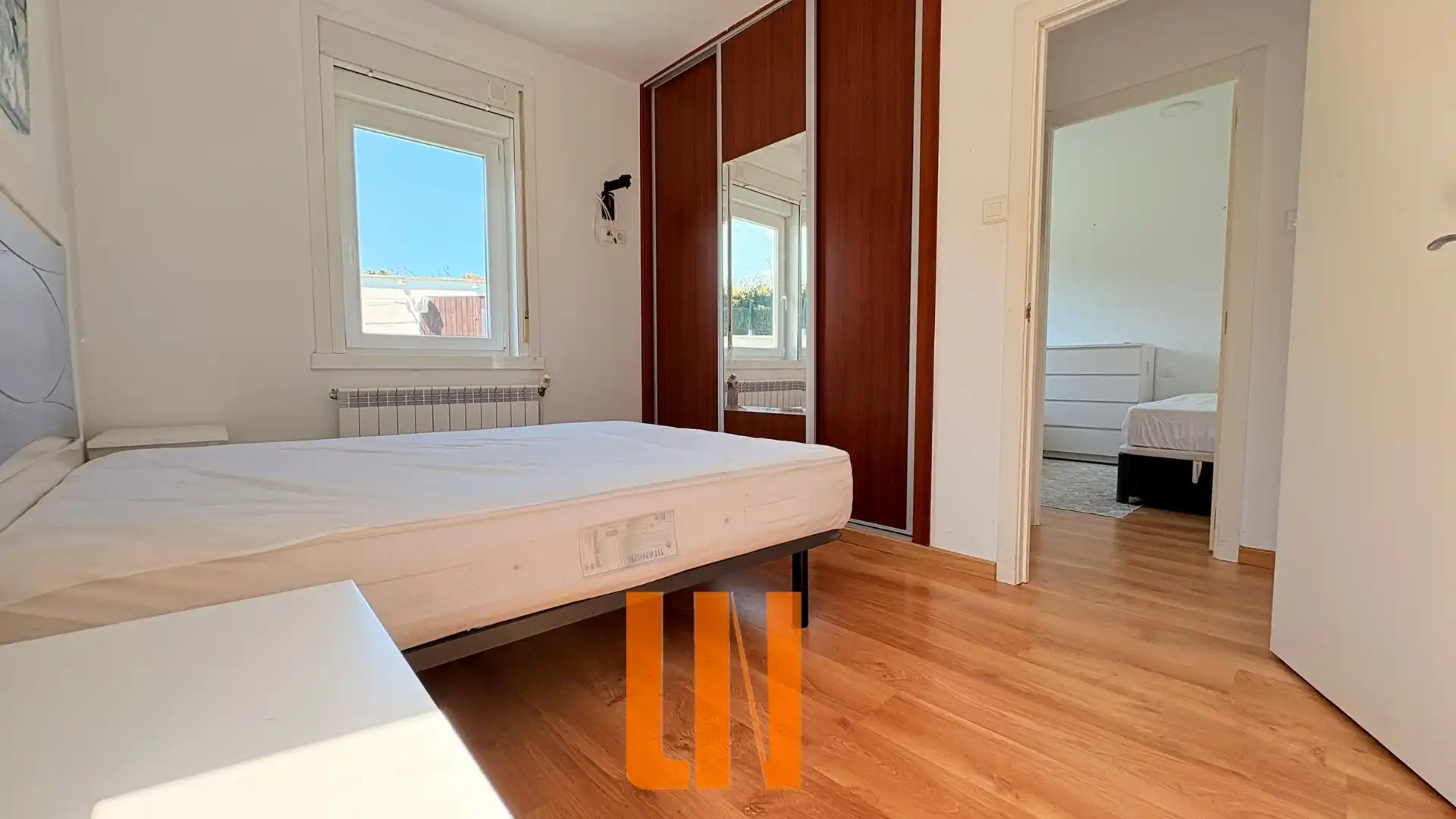 Habitación de Casa o chalet en venta en Arteixo con Calefacción, Jardín privado y Parquet