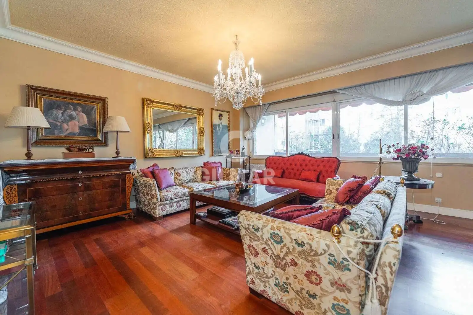 Sala de estar de Piso en venta en Madrid con Calefacción, Jardín privado y Trastero