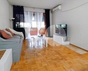 Living room of Flat for sale in San Fernando de Henares  with Air Conditioner, Heating and Terrace