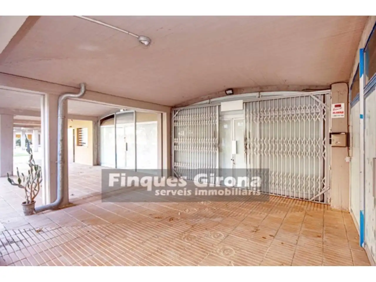 Piso en venta en Girona con Calefacción