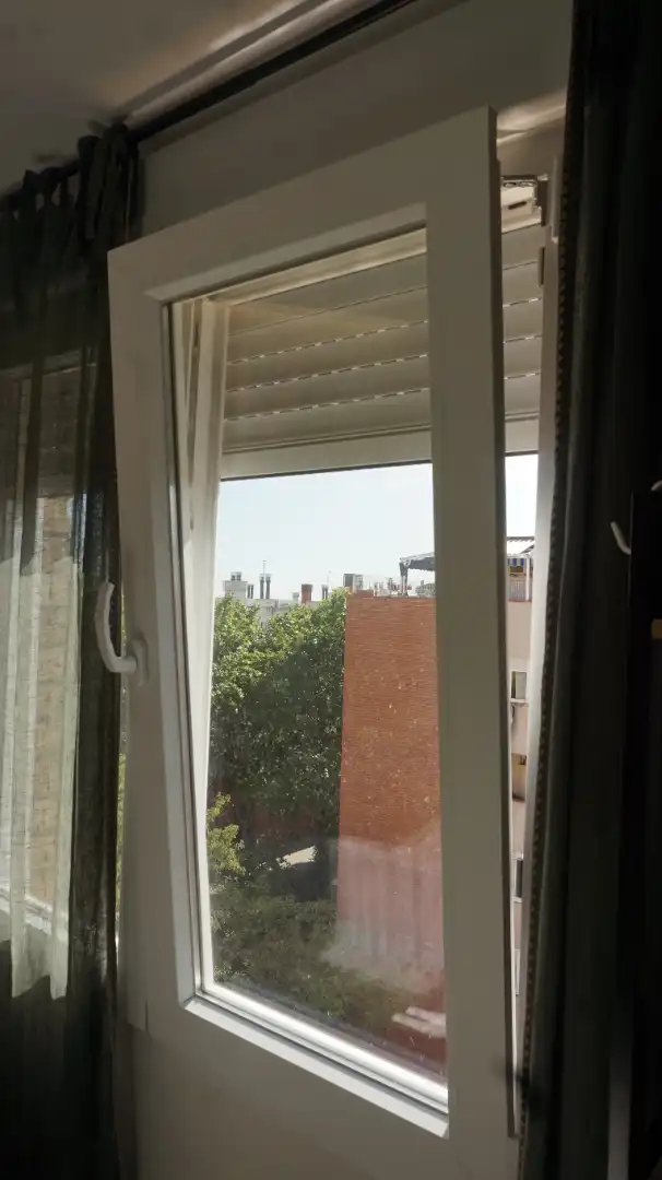Terrassa de Pis en venda en Madrid amb Aire condicionat, Calefacció i Moblat