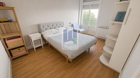 Foto 2 de Piso en venta en Plaza S.d.guzman, Villa Pilar, Burgos Capital