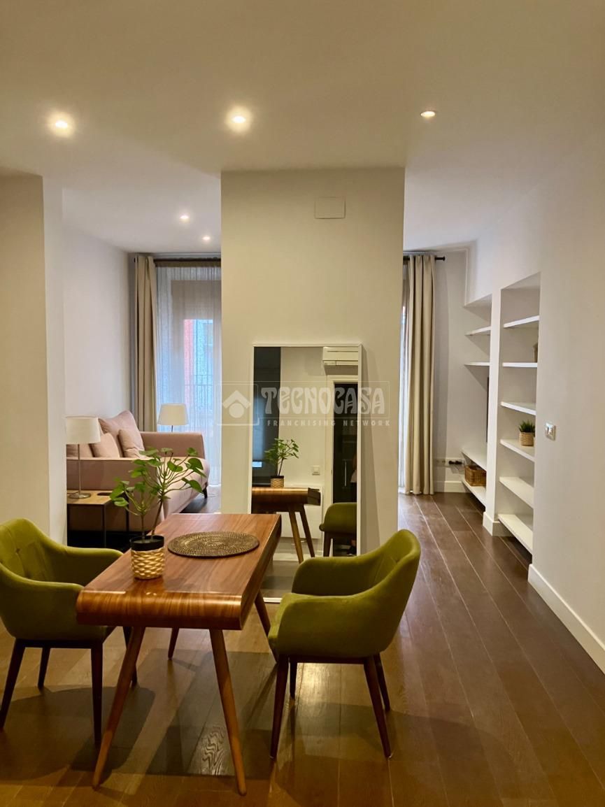 Flat to rent in Embajadores - Lavapiés, Centro,  Madrid Capital
