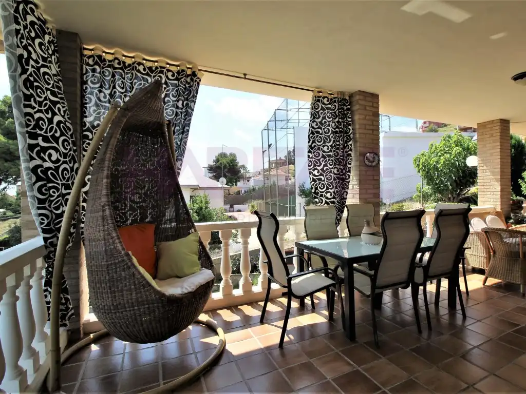 Terraza de Casa o chalet en venta en Chiva con Aire acondicionado, Calefacción y Amueblado