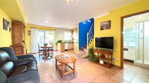 Foto 5 de Casa adosada en venda a Calle Genoves, Corinto - Almarda, Sagunto / Sagunt