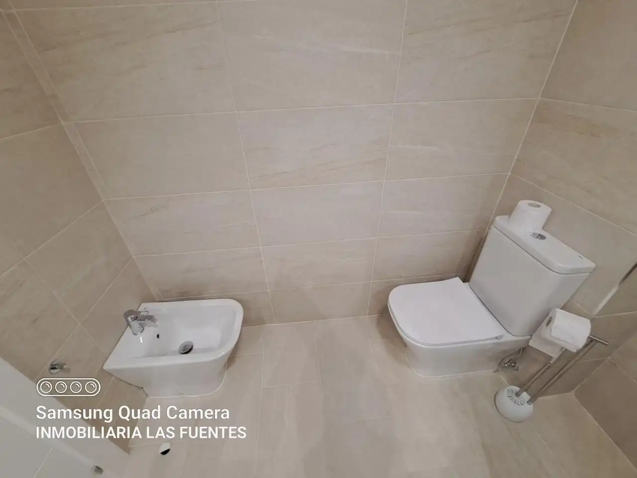 Baño de Piso de alquiler en Zaragoza con Aire acondicionado, Calefacción y Terraza