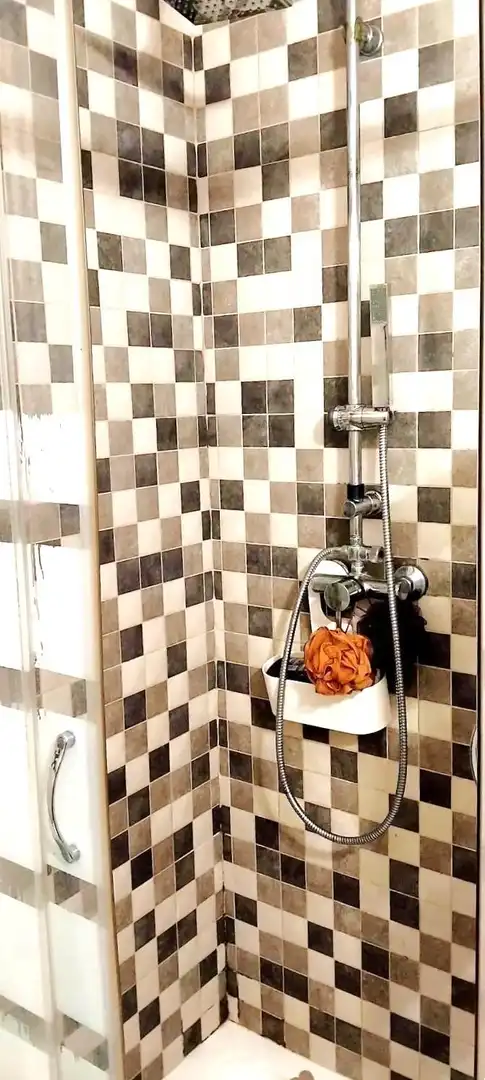 Badezimmer von Wohnung zur Miete in Oviedo  mit Heizung, Abstellraum und Möbliert