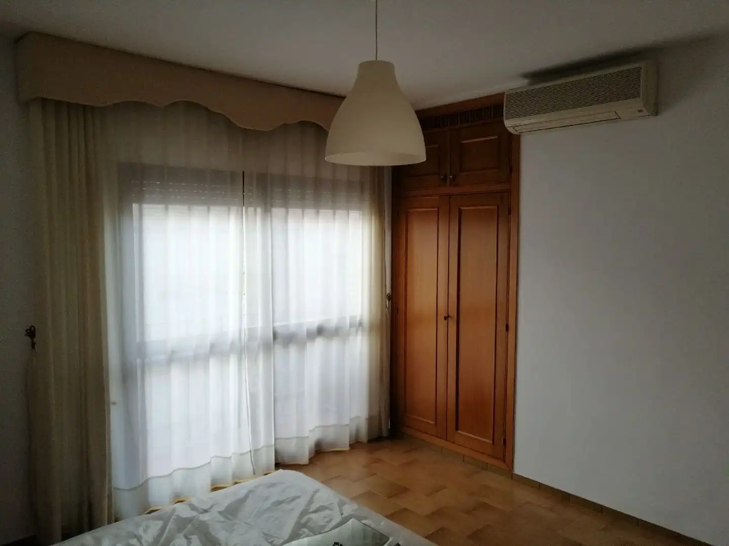 Dormitori de Pis en venda en Montilla amb Aire condicionat, Terrassa i Balcó