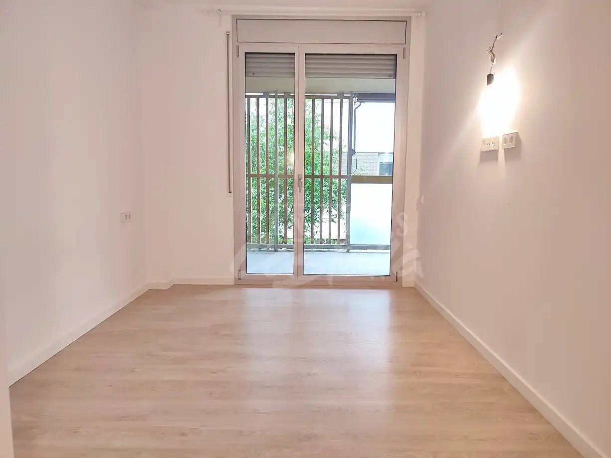 Bedroom of Flat for sale in Mataró  with Air Conditioner, Heating and Terrace