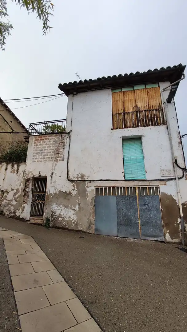 Vista exterior de Finca rústica en venta en Sant Hipòlit de Voltregà con Terraza y Balcón