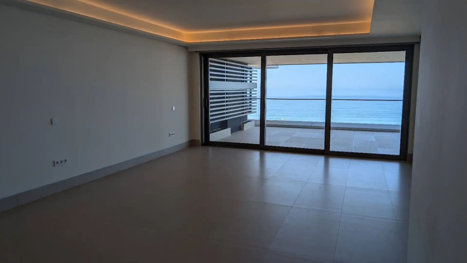 Apartamento de alquiler en Martín Carpena - Torre del Río
