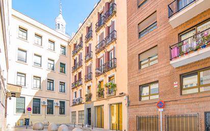 Exterior view of Flat for sale in  Madrid Capital  with Air Conditioner