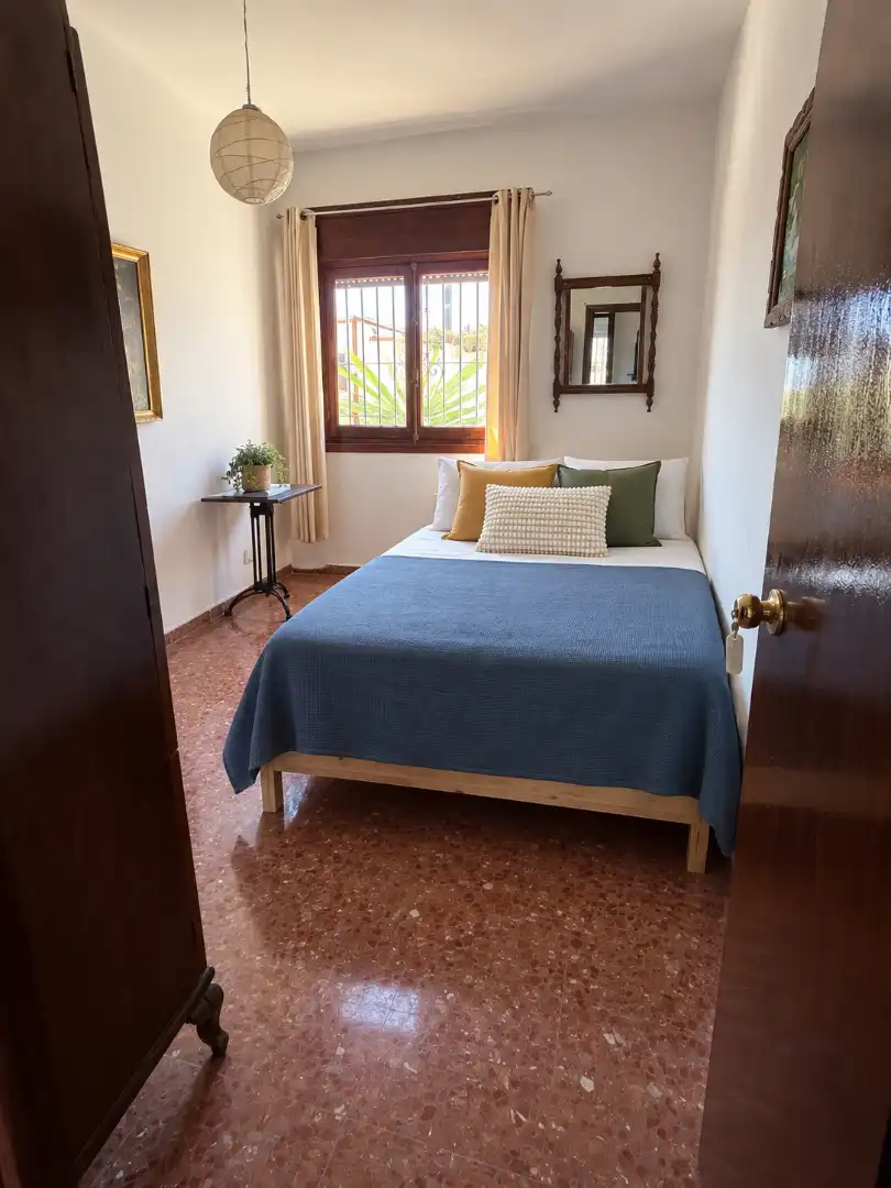 Dormitori de Pis per a compartir en Málaga amb Jardí privat, Terrassa i Moblat