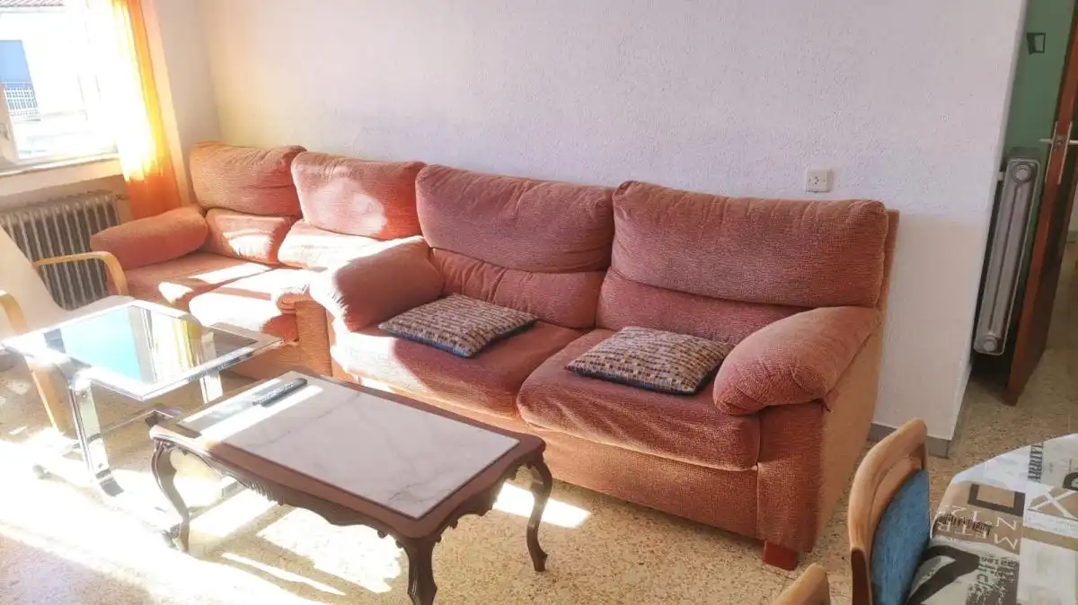 Sala d'estar de Casa o xalet per a compartir en Salamanca amb Calefacció, Moblat i Forn
